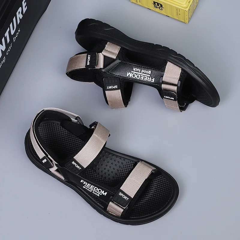 Summer Men Sandals New Breathable Casual Shoes Outdoor Concise Lightweight Beach Shoes Soft Sport Slippers Male Plus Size 38-47