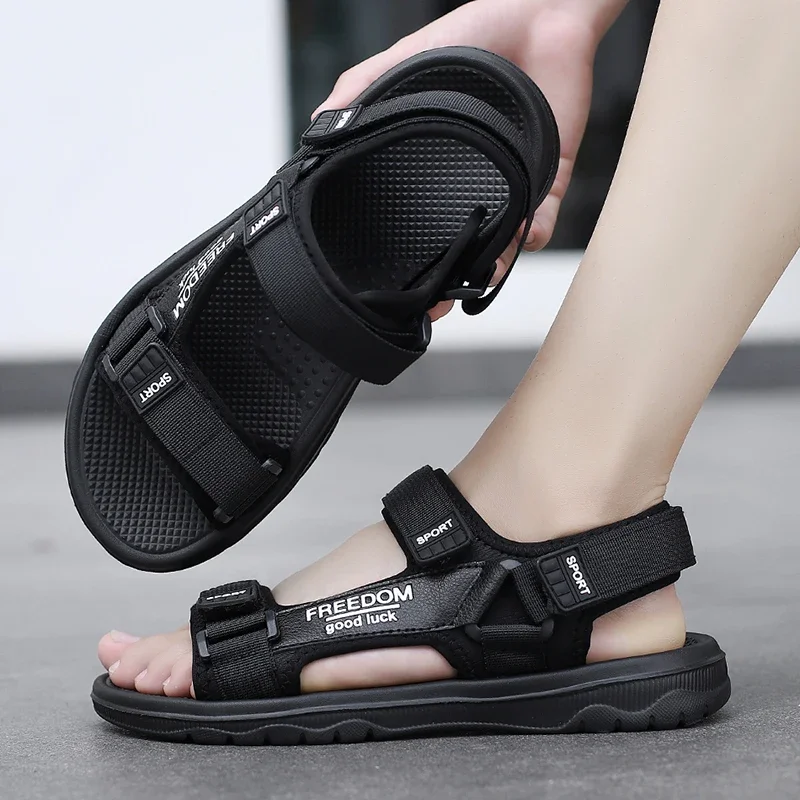 Summer Men Sandals New Breathable Casual Shoes Outdoor Concise Lightweight Beach Shoes Soft Sport Slippers Male Plus Size 38-47